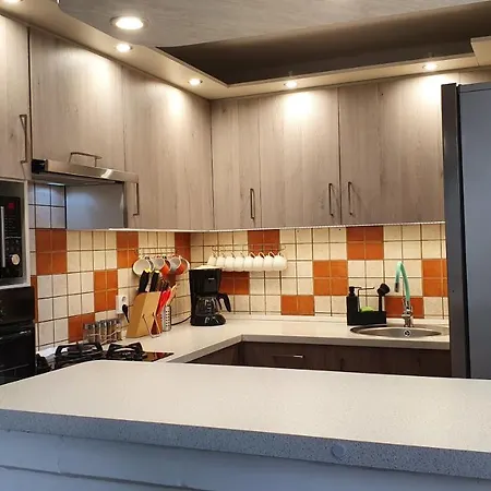 Fruzsi Vendeghaz Gæstehus