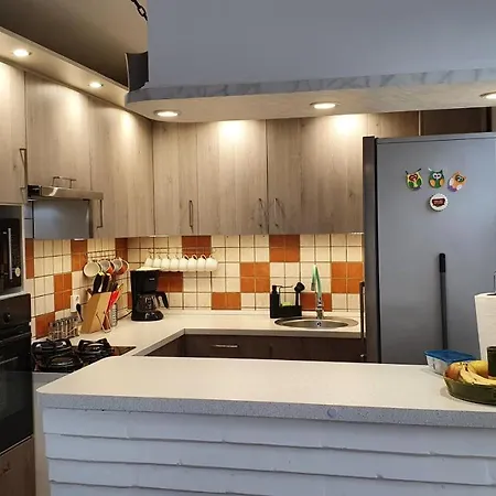 بيت ضيافة Fruzsi Vendeghaz
