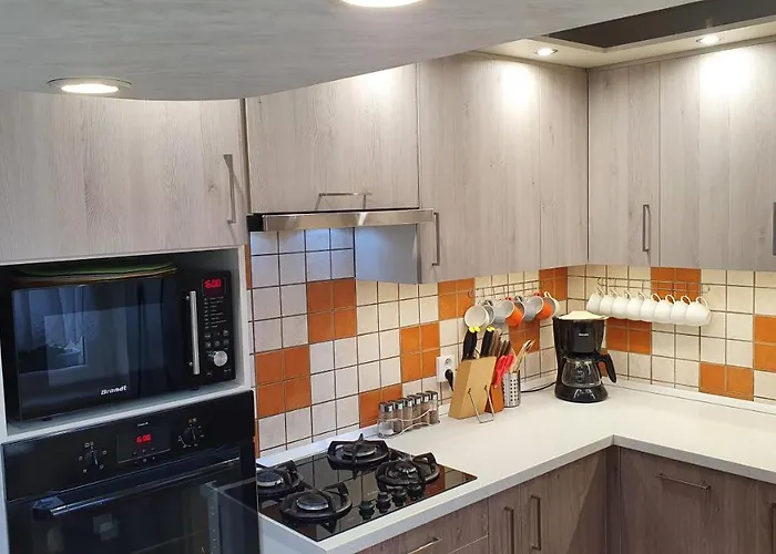 Fruzsi Vendeghaz 3* סנטבקאלה